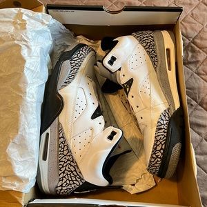 Nike Jordan Son of Low, white/gym red-black-cmnt grey, men’s size 11.5